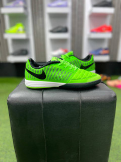 کفش سالن نایک لونارگتو nike lunargato
