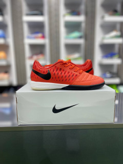 کفش سالن نایک لونارگتو بچه گانه nike lunargato